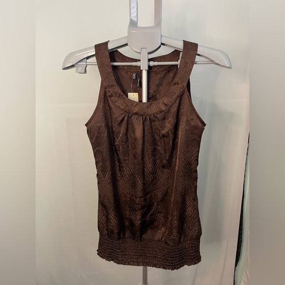 Maurices NWT Elegant Brown‎ Sleeveless Top size small - Picture 1 of 7